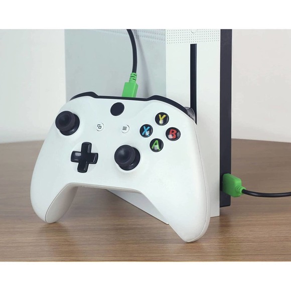 Rocketfish - RF-XB1CHRGPKS Play + Charge Kit for Xbox One - Black/Green - Picture 5 of 7
